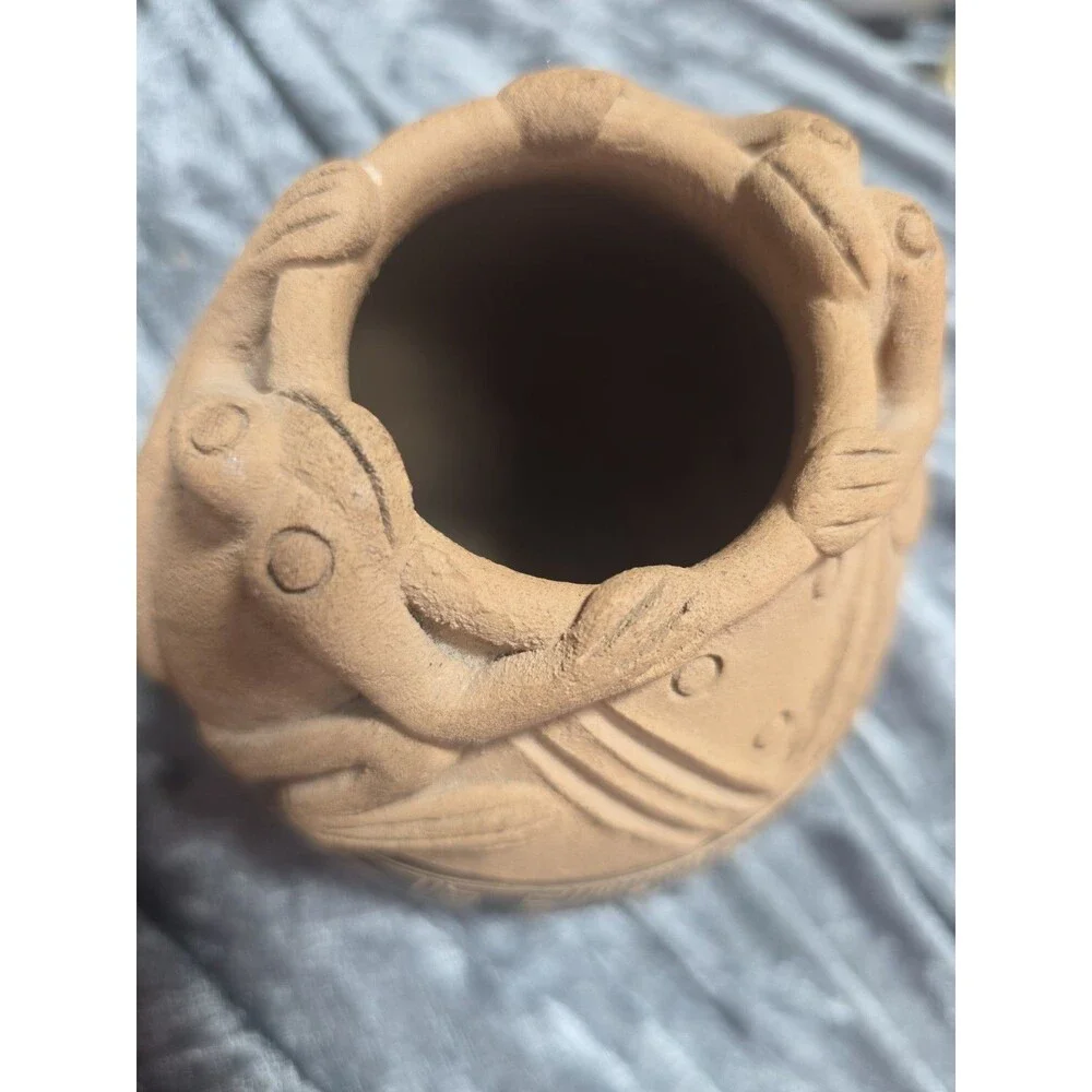 FROGS MOTIF MESOAMERICA VESSEL GAITIL GUANACASTE COSTA RICA POTTERY A/S BRICENO